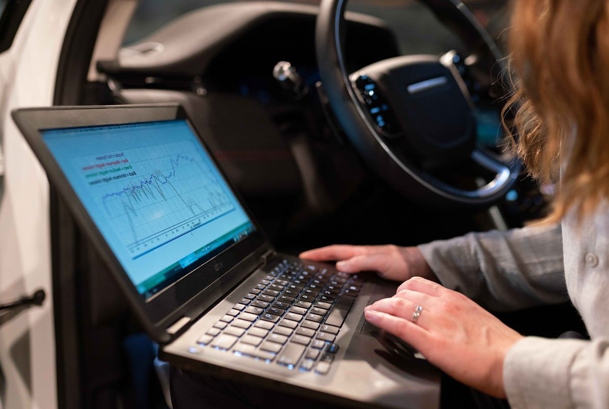 keyword research laptop